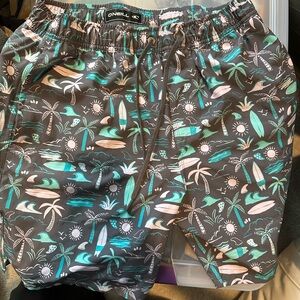 Men’s swim trunks